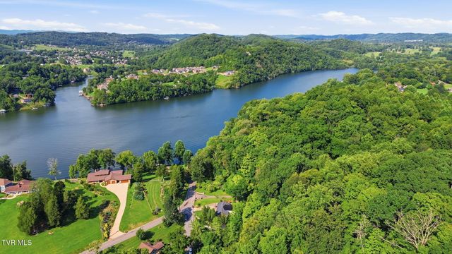 3825 Hemlock Park Lane, Kingsport, TN 37663