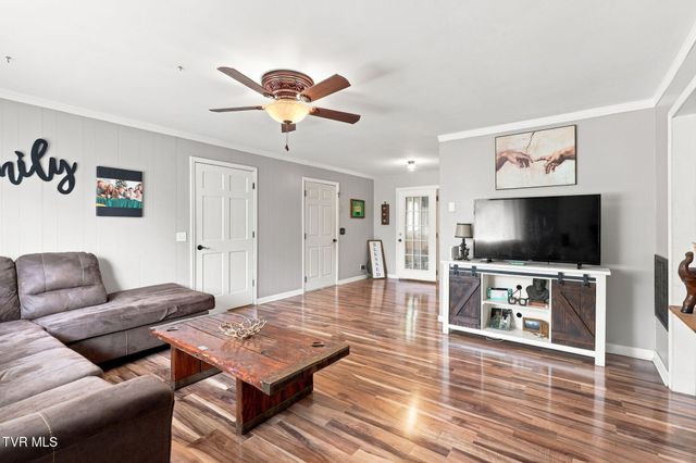 3825 Hemlock Park Lane, Kingsport, TN 37663