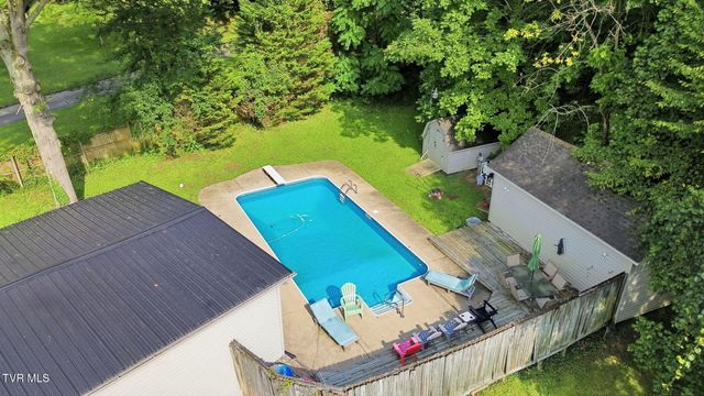 3825 Hemlock Park Lane, Kingsport, TN 37663