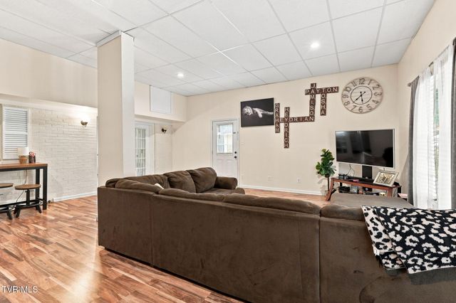 3825 Hemlock Park Lane, Kingsport, TN 37663