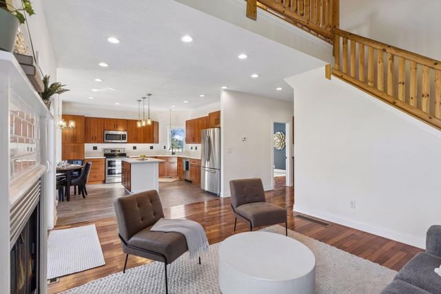 487 Northern Lights Drive, Prescott, WI 54021