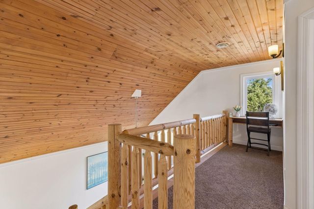 487 Northern Lights Drive, Prescott, WI 54021