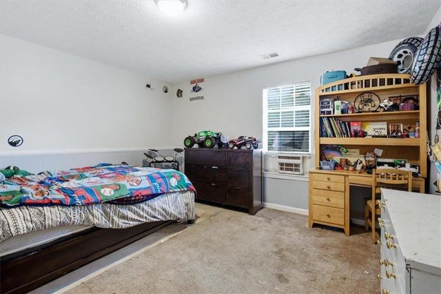 306 Ponderosa Tr, Jackson, GA 30233