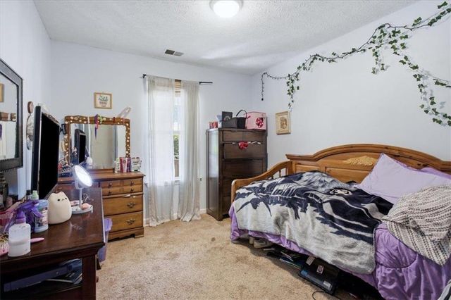 306 Ponderosa Tr, Jackson, GA 30233