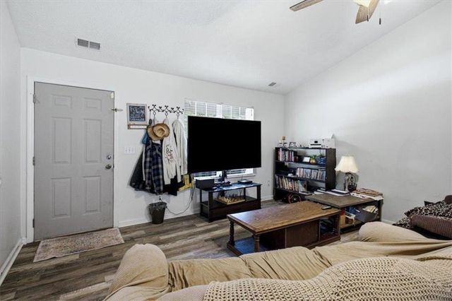 306 Ponderosa Tr, Jackson, GA 30233