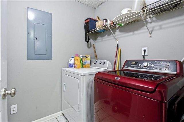 306 Ponderosa Tr, Jackson, GA 30233