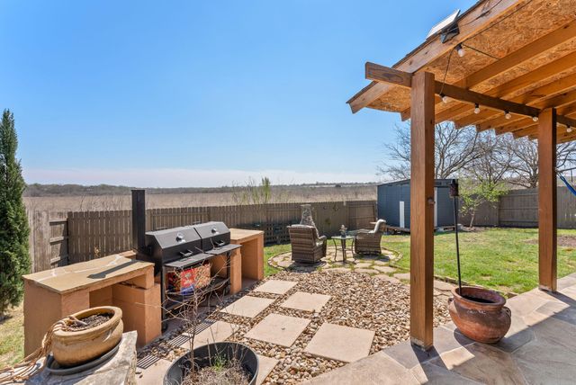 386 Nautical LOOP, Kyle, TX 78640