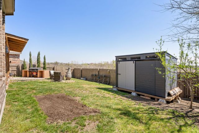 386 Nautical LOOP, Kyle, TX 78640
