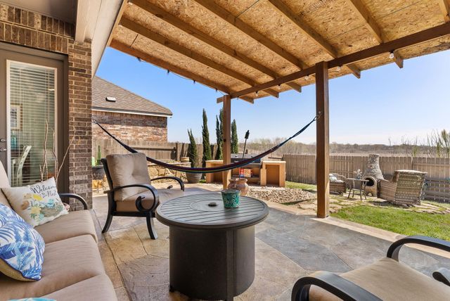 386 Nautical LOOP, Kyle, TX 78640
