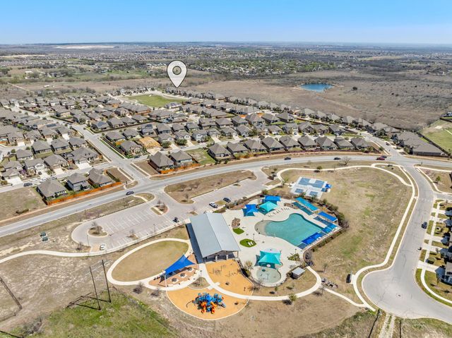 386 Nautical LOOP, Kyle, TX 78640
