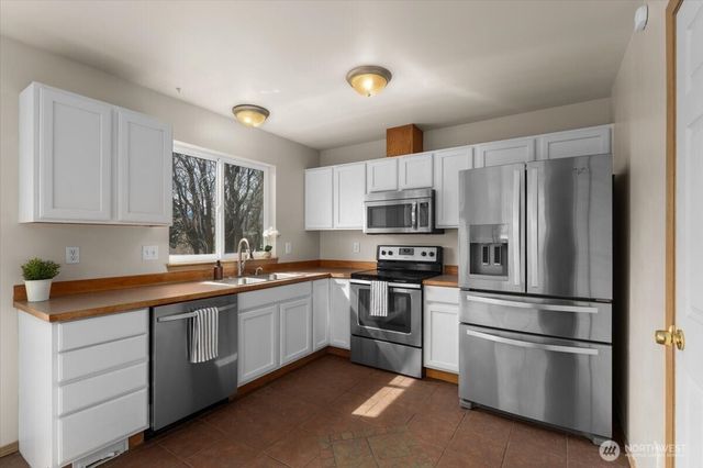 772 Melbourne Court, East Wenatchee, WA 98802