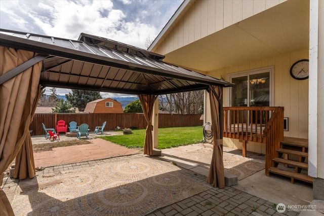 772 Melbourne Court, East Wenatchee, WA 98802