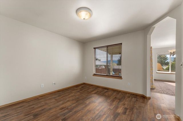 772 Melbourne Court, East Wenatchee, WA 98802