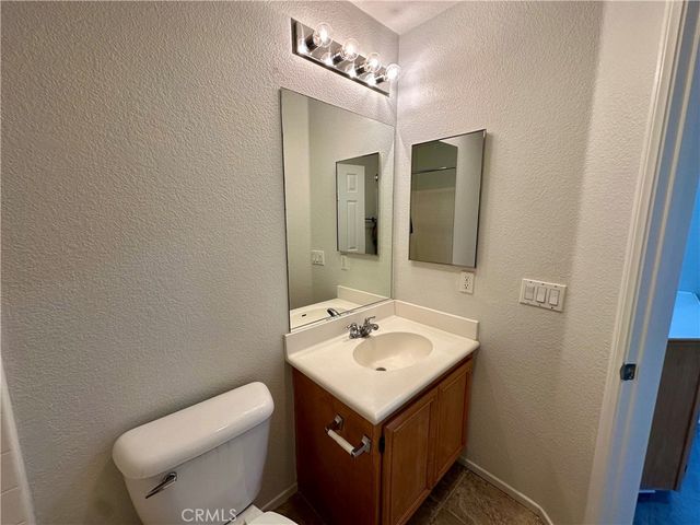 25192 Meadow Walk 1, Murrieta, CA 92562