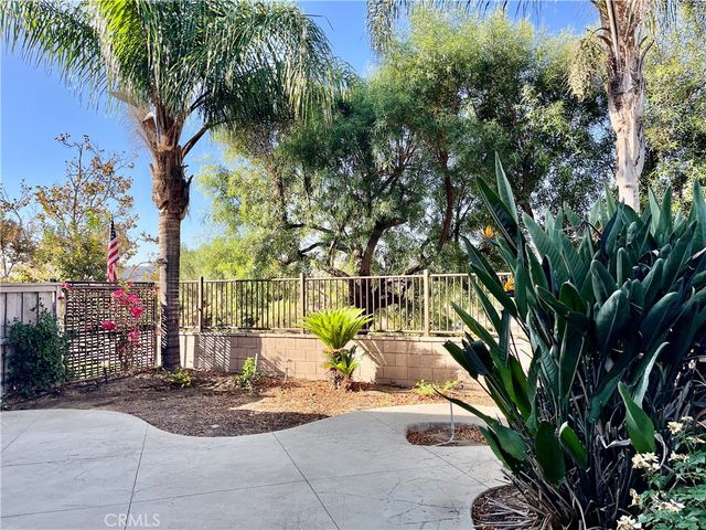 25192 Meadow Walk 1, Murrieta, CA 92562