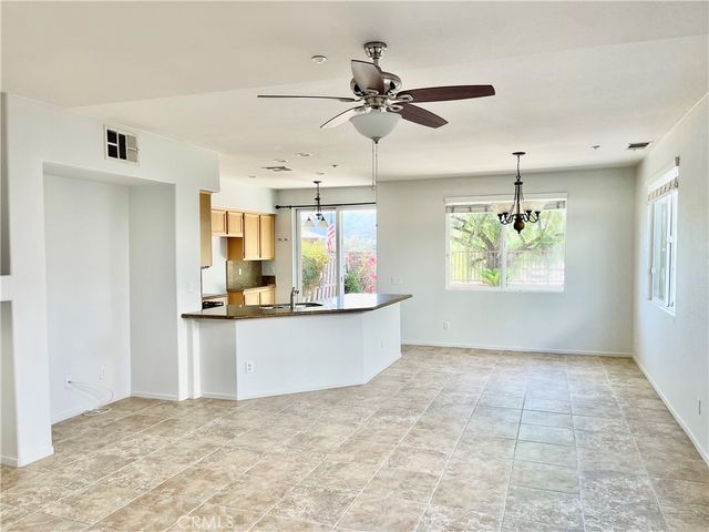 25192 Meadow Walk 1, Murrieta, CA 92562