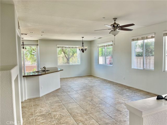 25192 Meadow Walk 1, Murrieta, CA 92562