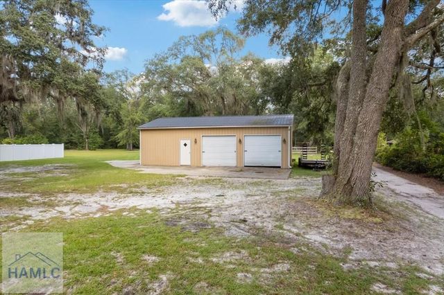 3718 Tibet Highway SE, Ludowici, GA 31316
