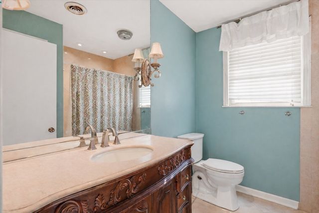 123 Savely Dr, Hendersonville, TN 37075