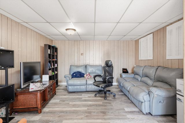 123 Savely Dr, Hendersonville, TN 37075