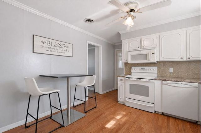 123 Savely Dr, Hendersonville, TN 37075