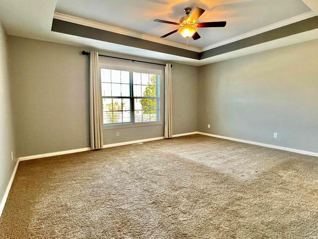 8444 Lancaster Drive, Newburgh, IN 47630