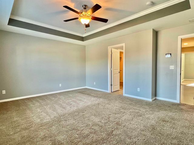 8444 Lancaster Drive, Newburgh, IN 47630