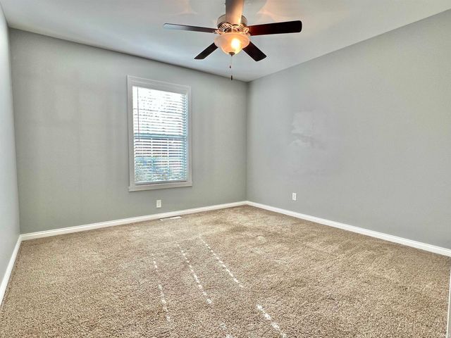 8444 Lancaster Drive, Newburgh, IN 47630