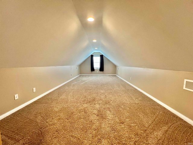 8444 Lancaster Drive, Newburgh, IN 47630