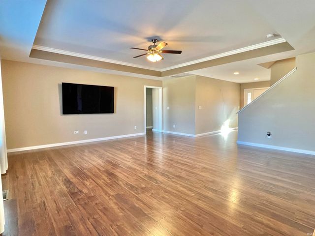 8444 Lancaster Drive, Newburgh, IN 47630