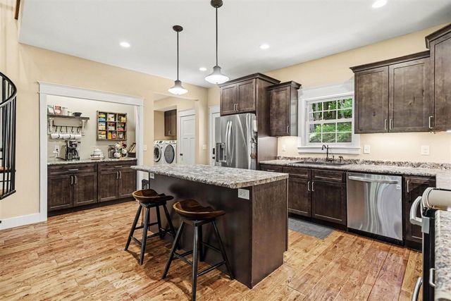 9370 Alex Drive, Richland, MI 49083