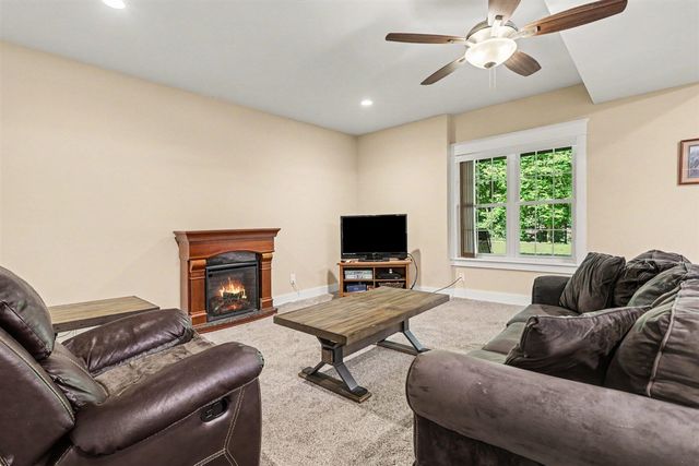 9370 Alex Drive, Richland, MI 49083