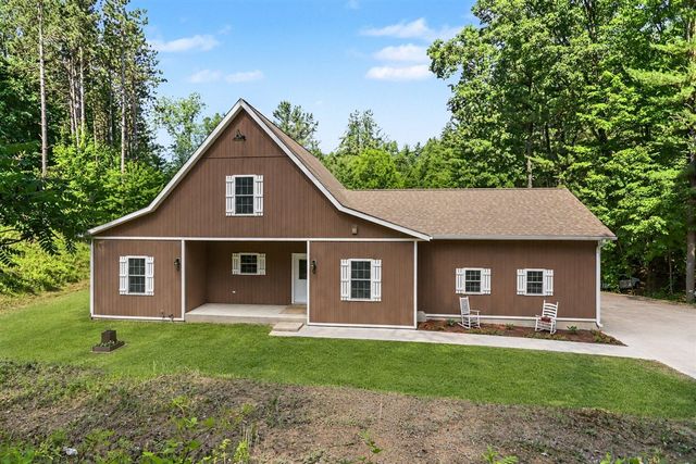9370 Alex Drive, Richland, MI 49083