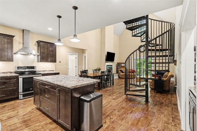 9370 Alex Drive, Richland, MI 49083