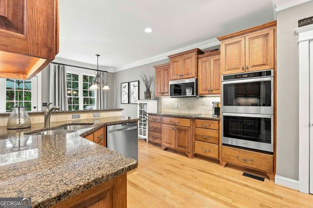 112 Tullamore Trail, Tyrone, GA 30290