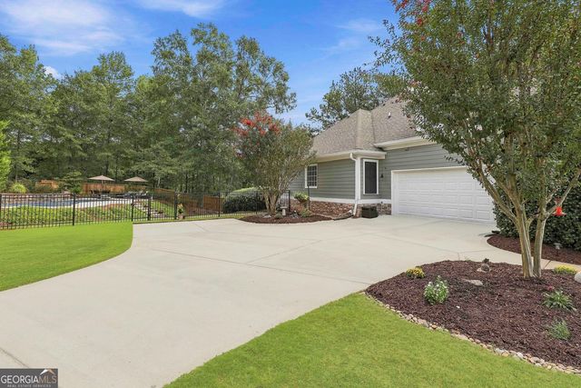 112 Tullamore Trail, Tyrone, GA 30290