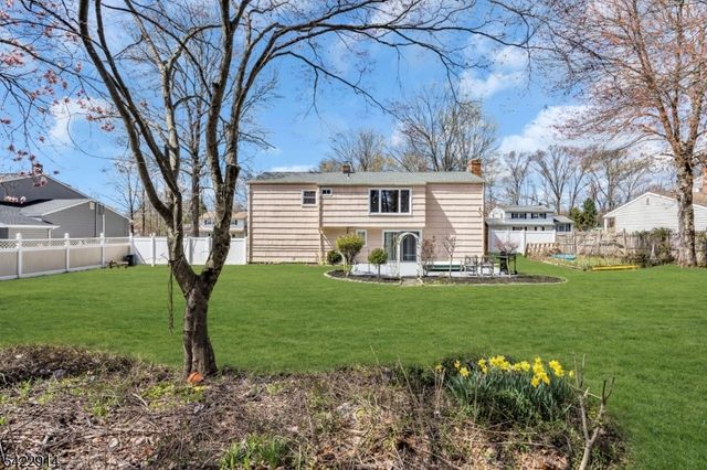 33 Mary Ellen Dr, Edison Twp., NJ 08820