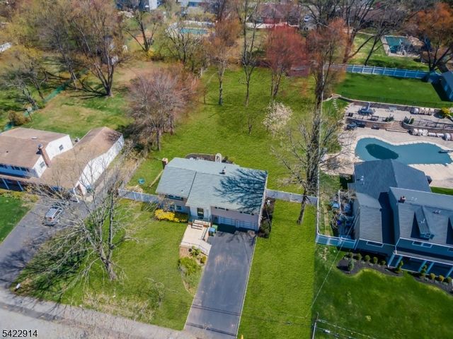 33 Mary Ellen Dr, Edison Twp., NJ 08820