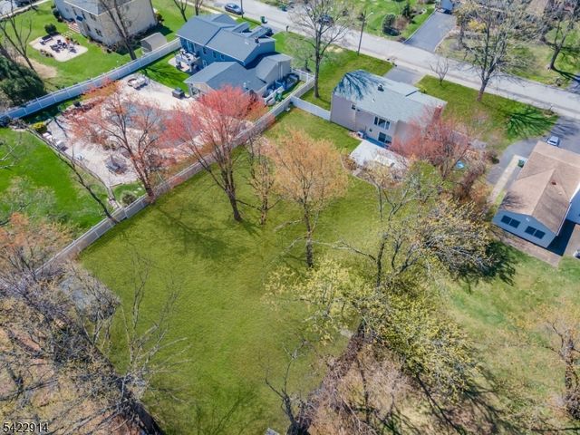 33 Mary Ellen Dr, Edison Twp., NJ 08820