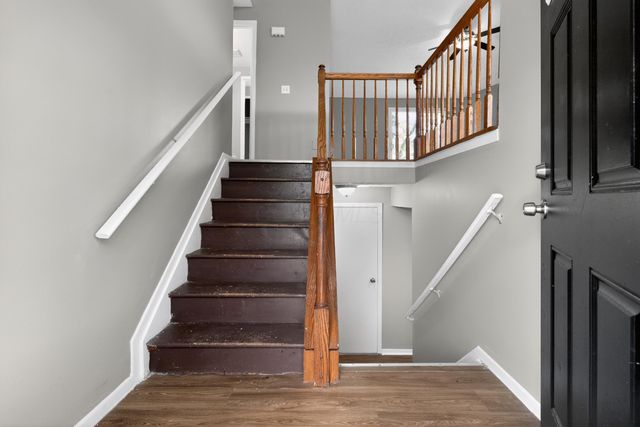 4906 River Trail Court, Columbus, OH 43228