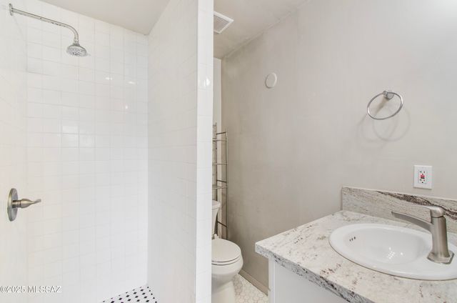 1131 E Lee Street, Tucson, AZ 85719