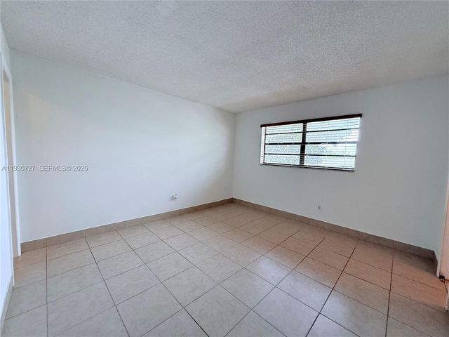 3630 SW 112th Ave 5-3, Miami, FL 33165
