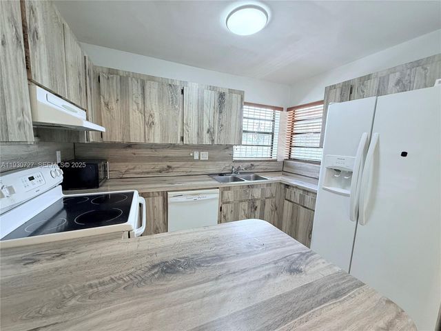 3630 SW 112th Ave 5-3, Miami, FL 33165