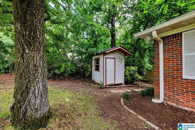 834 BURNING TREE TRAIL, Alabaster, AL 35007