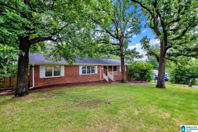 834 BURNING TREE TRAIL, Alabaster, AL 35007