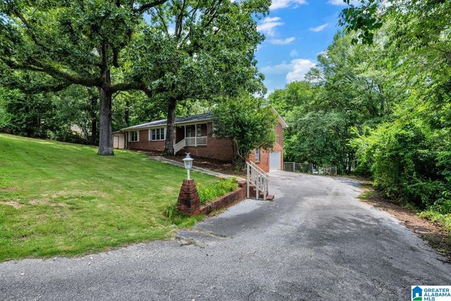 834 BURNING TREE TRAIL, Alabaster, AL 35007