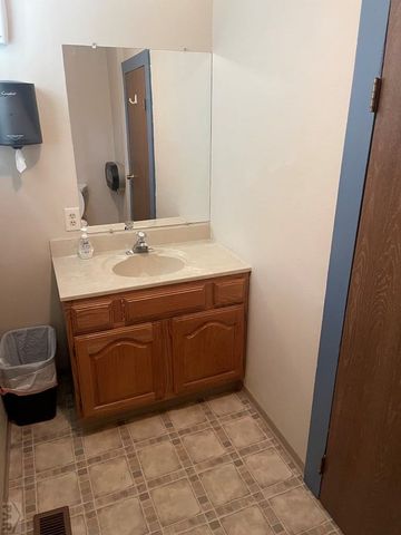 825 N Greenwood St, Pueblo, CO 81003