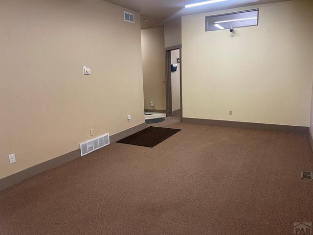 825 N Greenwood St, Pueblo, CO 81003