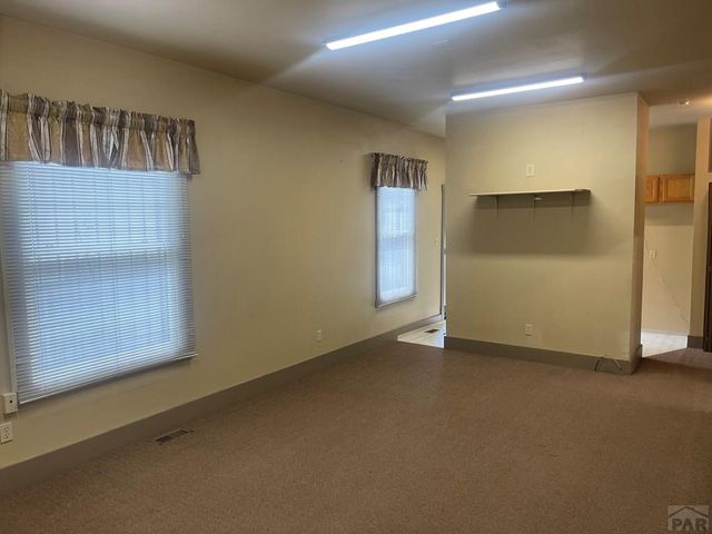 825 N Greenwood St, Pueblo, CO 81003