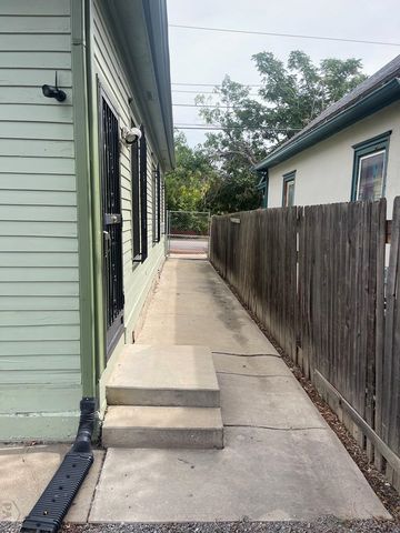 825 N Greenwood St, Pueblo, CO 81003
